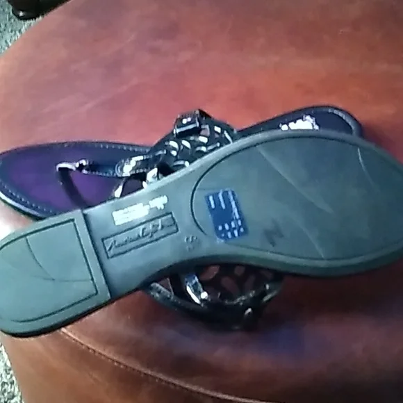 Women's blk sandals - Picture 3 of 3